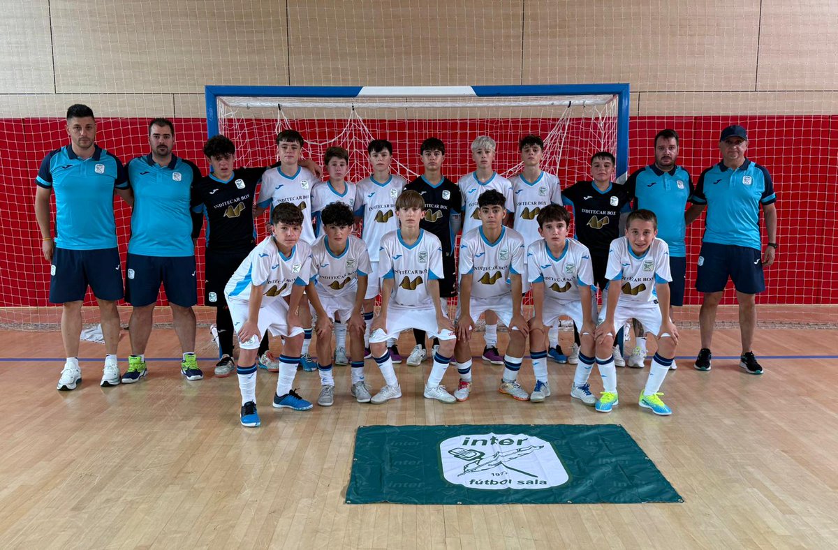 AcademiaInterFS's tweet photo. 💙 Fase previa del Campeonato de España sub-14 🏆🇪🇸 | Jornada 3. Grupo C.

👉 #CarroceriasCorredor Infantil “A” 1-7 Barça.

⚽️ Diego.

😔 Los chicos lo dieron todo, pero no lograron el billete a semifinales.

¡Orgullosos de vosotros! 👏👏

#LaAcademiaDelMásLaureado💚💙 https://t.co/PejzPxrXGG