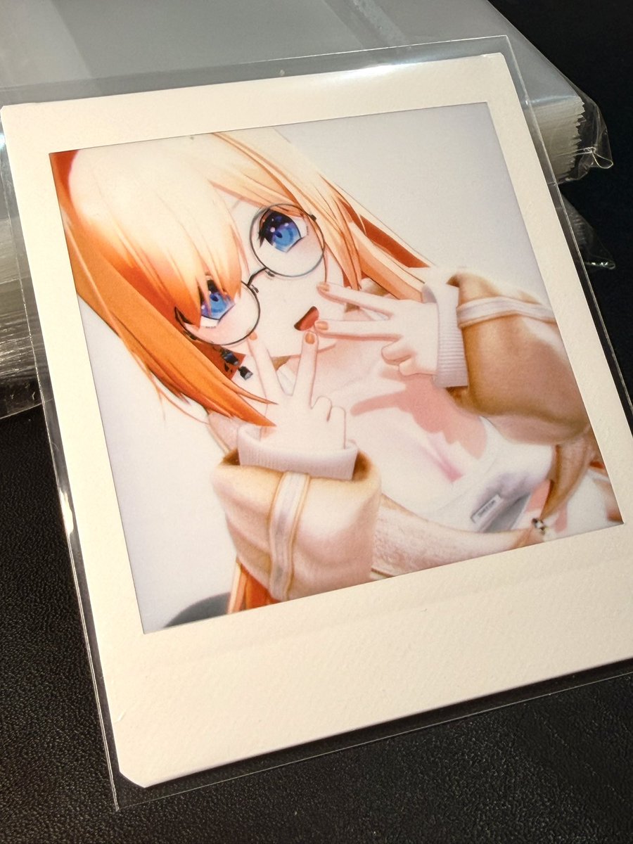 Lit_virtual's tweet photo. 原本想說發會限抽獎
但我沒有地方可以弄會員(´；ω；｀) https://t.co/rdsItyhoHa