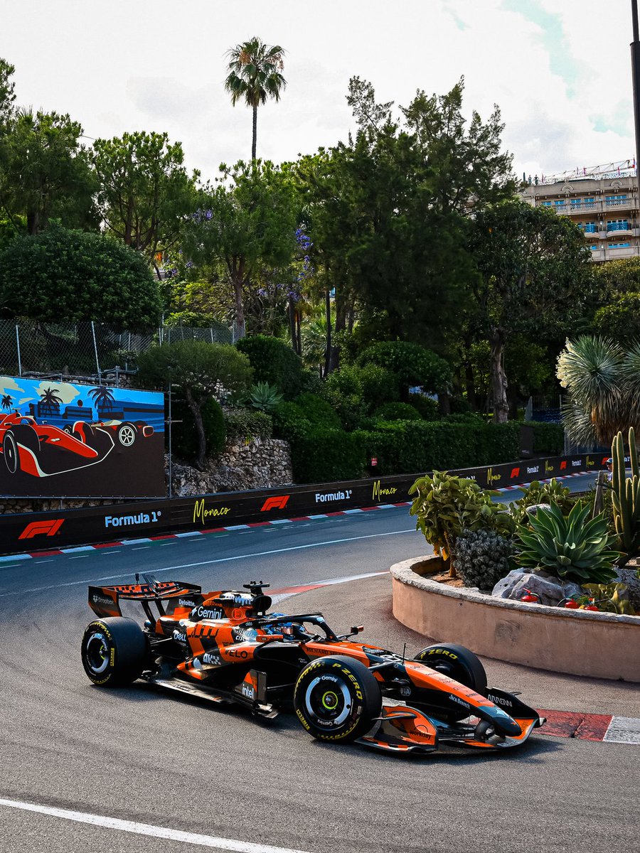 McLarenF1's tweet photo. A shoutout for our #1000thGP edition livery and suits ๐งก
#McLarenF1 | #MonacoGP ๐ฒ๐จ https://t.co/EOof6Bsjet