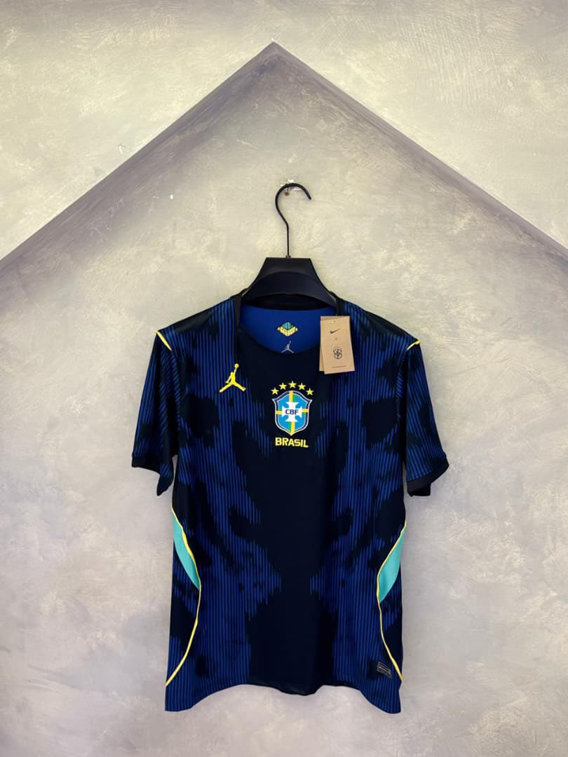 Jersey_Clan's tweet photo. World Cup 2026 kits now available in all sizes. 

Brazil 🇧🇷 https://t.co/Fc63aVoZyT
