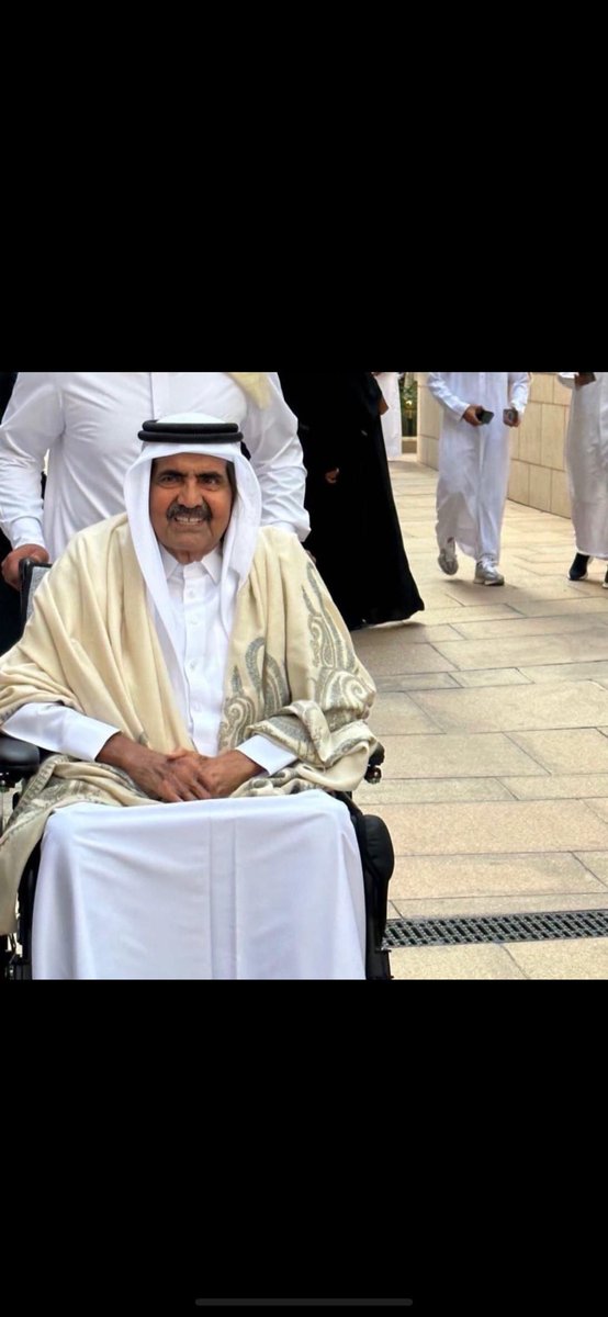 Fcm82R's tweet photo. الله يحفظ لنا الوطن حمد بن خليفه دفّان الفقر🇶🇦 https://t.co/orsTJfHpVE
