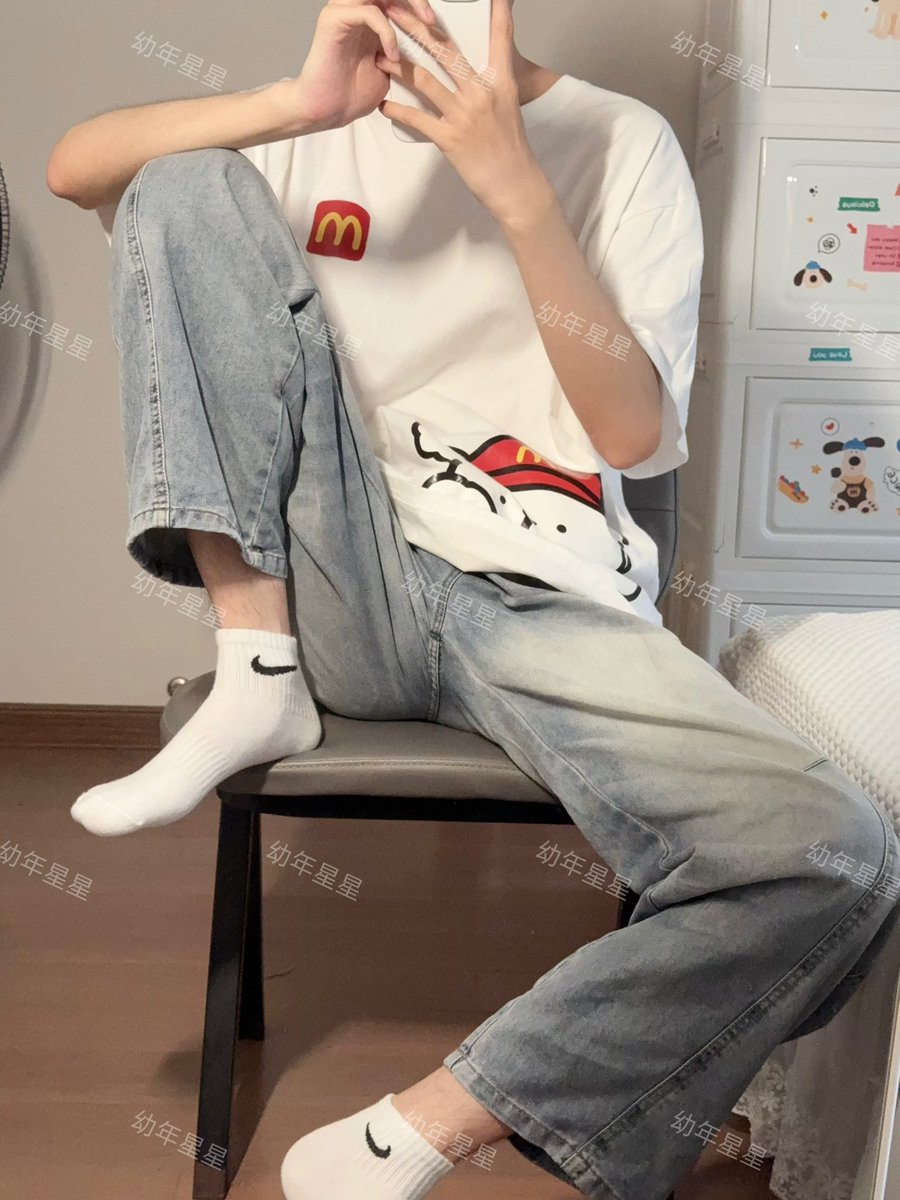 YNXX000's tweet photo. dy上太多人盗图了，用盗的图卖yw，收门槛费，举报功能也跟个摆设一样，以后的照片都加水印
生气😡！ https://t.co/ywSujN6yK0