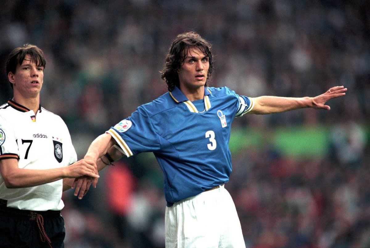 thesefootytimes's tweet photo. This is a Paolo Maldini appreciation post. https://t.co/3jexyY3FZw