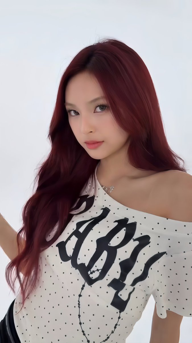 ChqCnny's tweet photo. How she can be so gorgeous

#CHIQUITA #BABYMONSTER https://t.co/44AUeDJ5uW