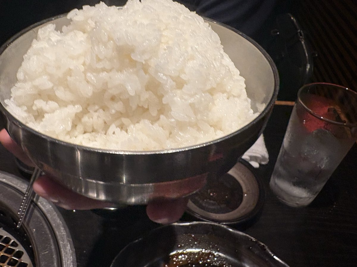 MayuQutt's tweet photo. 会社の飲み会
今日も焼肉w https://t.co/gm4hNzqEJg