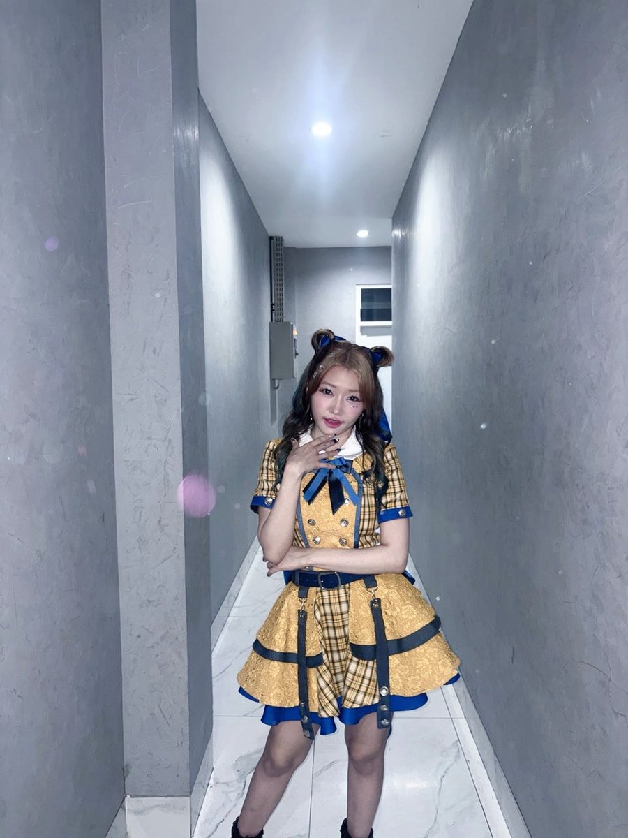 Lemon_Michiko's tweet photo. ありがとうございました!

Terima kasih sudah datang da support 2nd anniversary concert @LEMON_SJE 🥺💙 Senang sekali atas antusiasme kalian kemarin malam 🥺💙🤟🏻

#concert #idol https://t.co/9su5W51msu