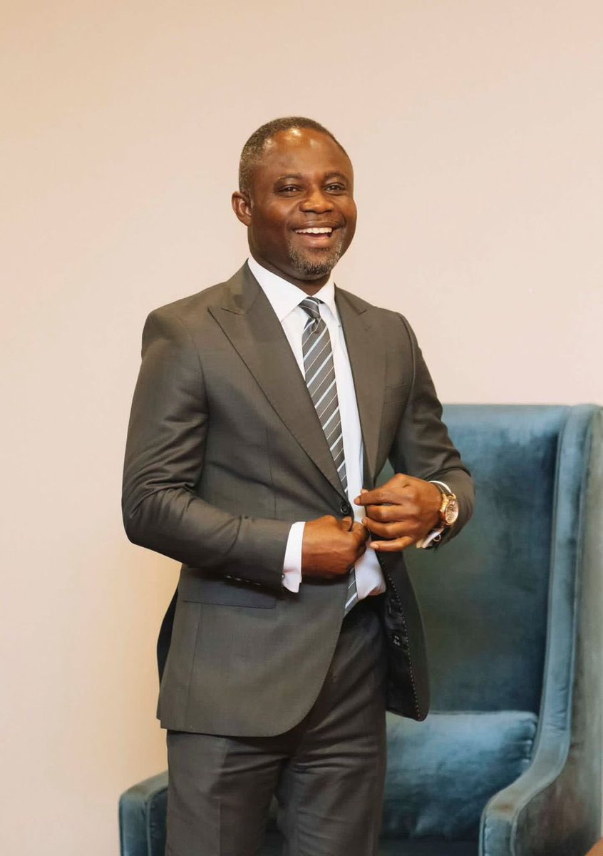 obiba_jk2's tweet photo. One of the most efficient ministers of our time, Hon. @KMAkandoh, Minister for Health.

As a leader, you often become a target of criticism and misrepresentation when you insist on doing the right thing and hold others to the same standard.

Keep serving with courage and conviction.

God bless you, Sir.