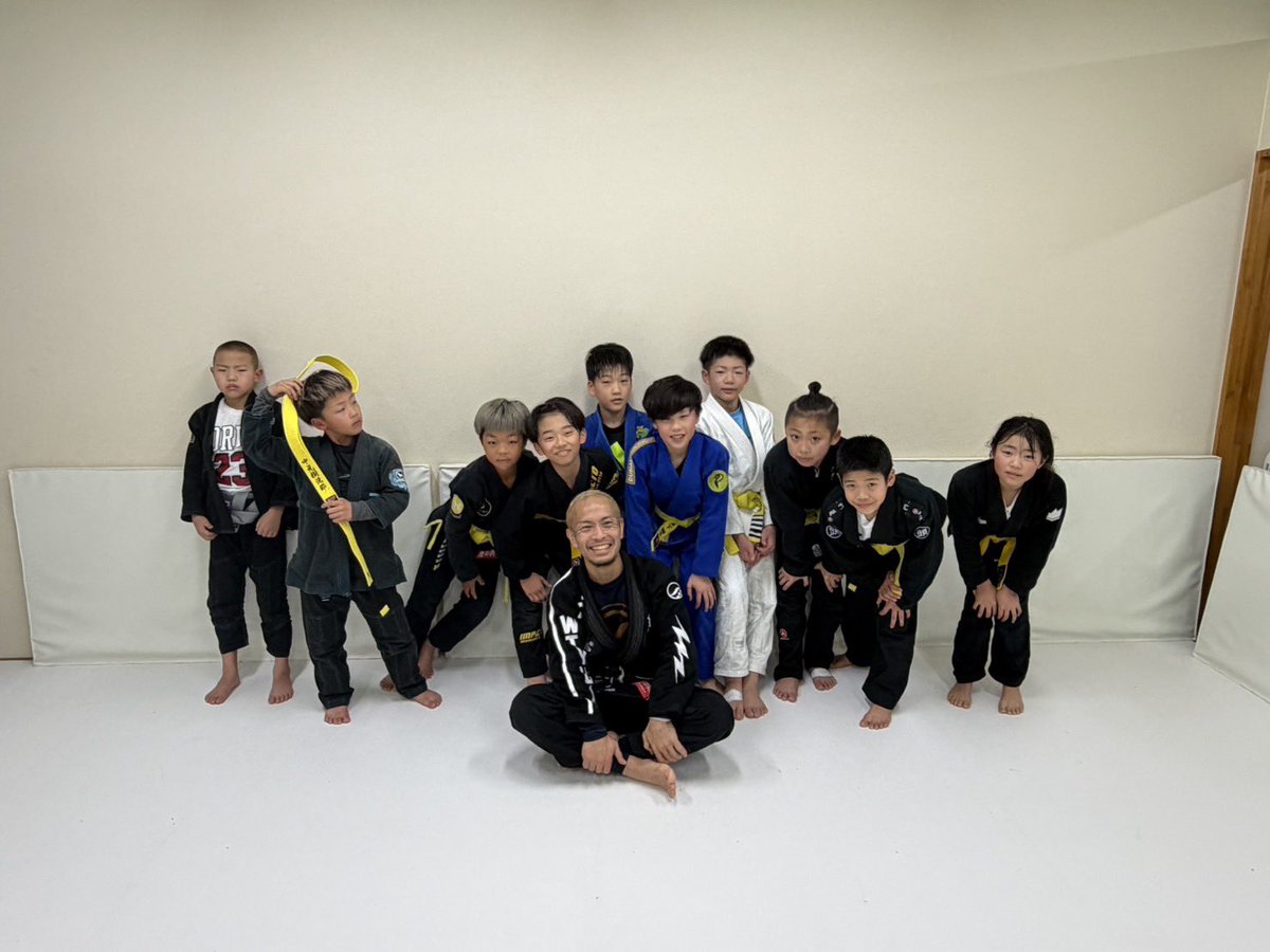 spinmaster_'s tweet photo. キッズ合宿
第1回10人
第2回16人
第3回お申し込みで30人超え

倍々ゲームで人数が増えていく事に、ありがたさと責任を感じています。

若干名お受入れできますので、ご検討ください。今夏、最高の成長と思い出をお約束します！
希望者はDMください！ https://t.co/OR46nUisPB