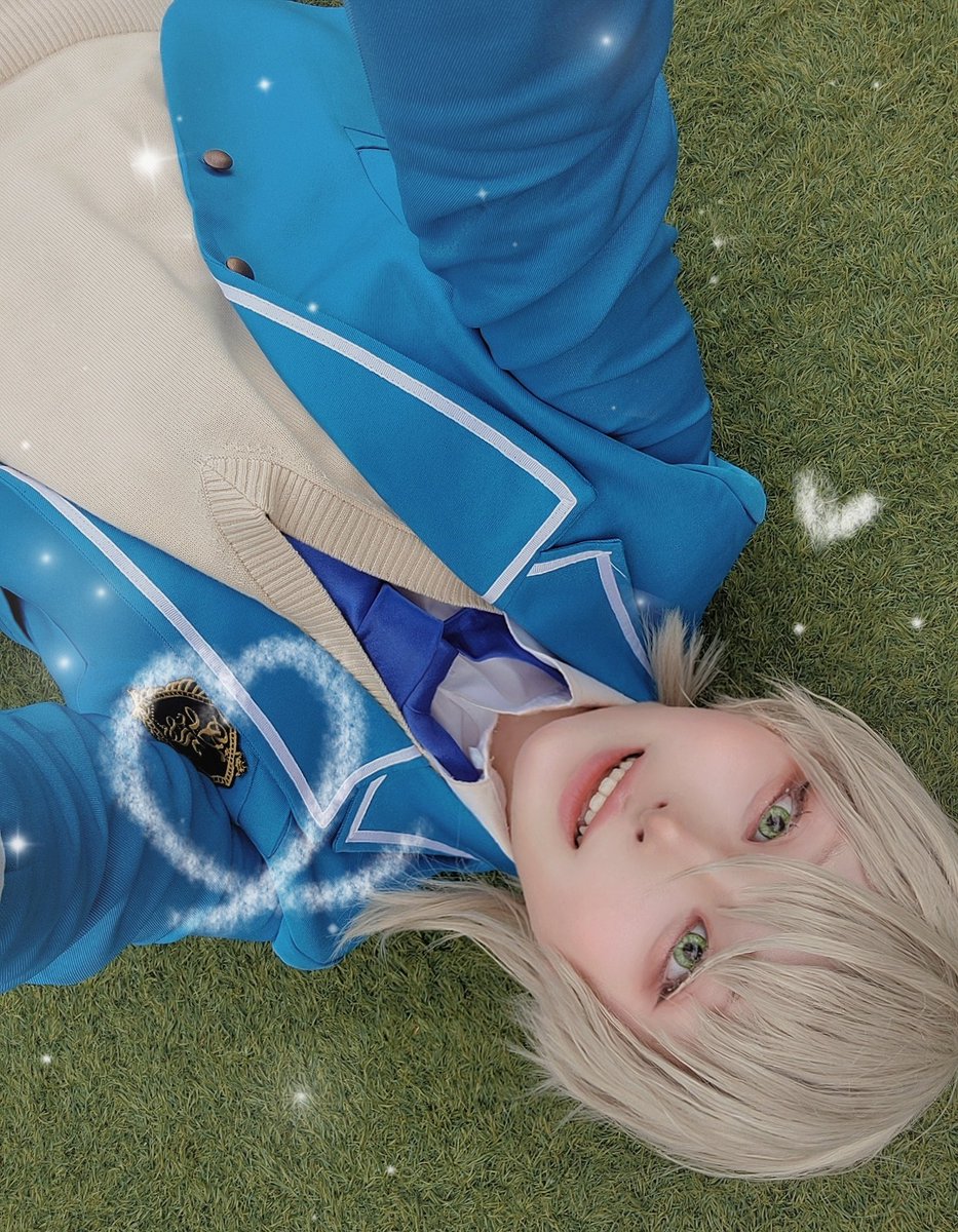 numata_cos's tweet photo. ひとり同室できちゃった！ 🦢 👼🏻 🦇 https://t.co/eiAn0oSaz9