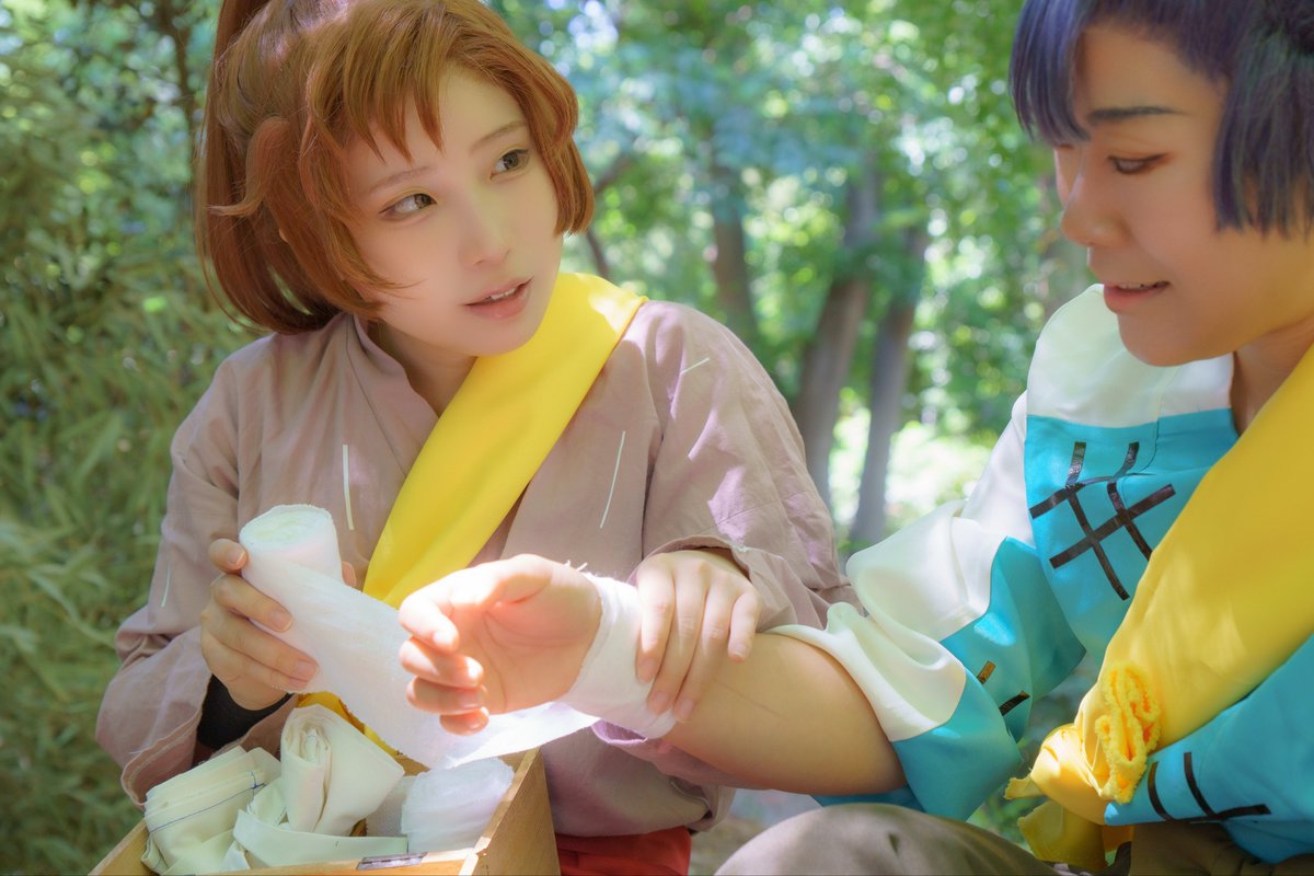 yumeha_dekkaku_'s tweet photo. 忍たま/コスプレ
六は

支え合う
　　　　
#photo_by_sato  
📷:サトウさん https://t.co/IsvdqxRytD