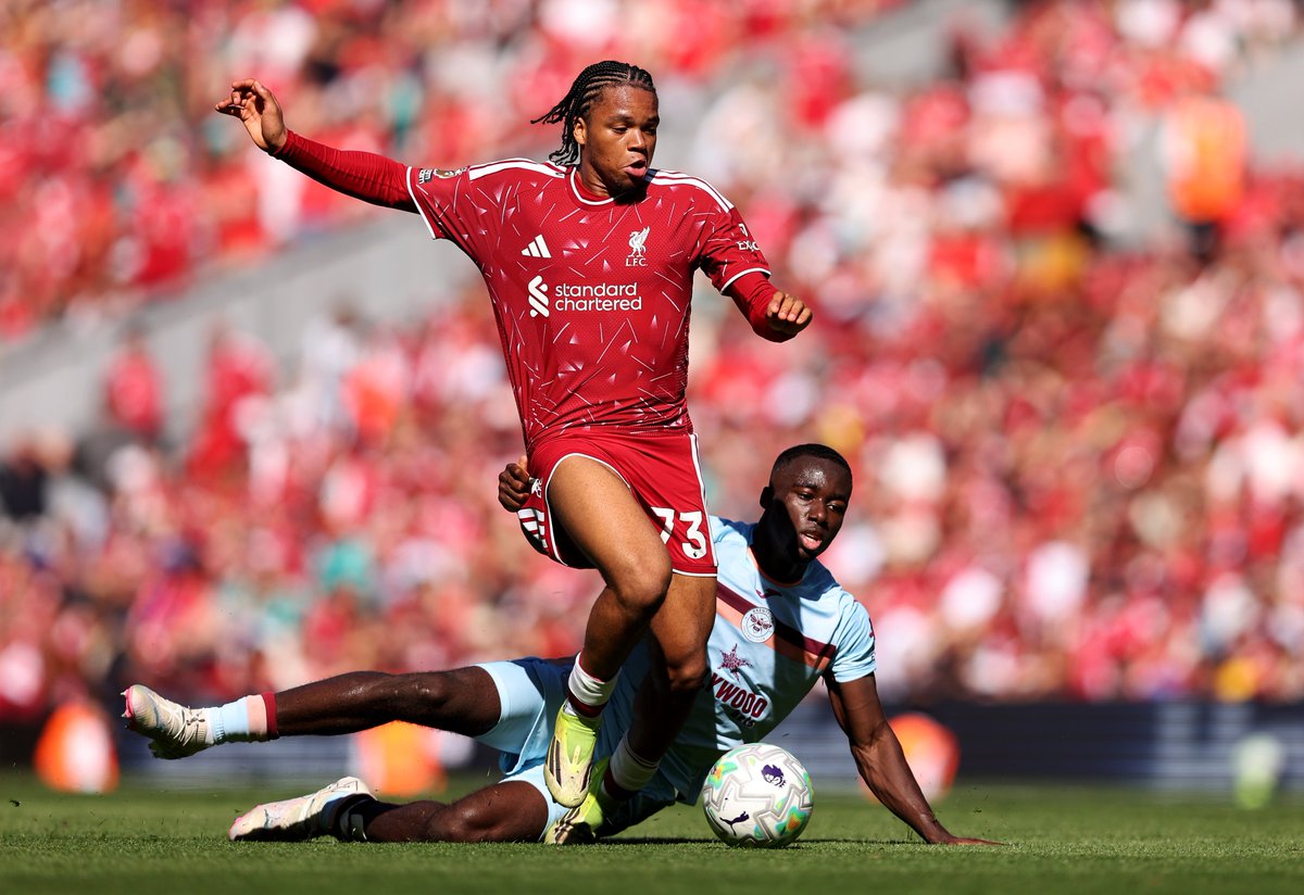 empireofthekop's tweet photo. 🗣️ "Thomas Tuchel has missed a trick. Rio Ngumoha is the best right winger England have got and he's not even going to be at the World Cup."

Adrian Durham laments the Liverpool winger's omission from the England squad for the upcoming tournament in North America

[@talkSPORT] https://t.co/hVH1NLtHwI