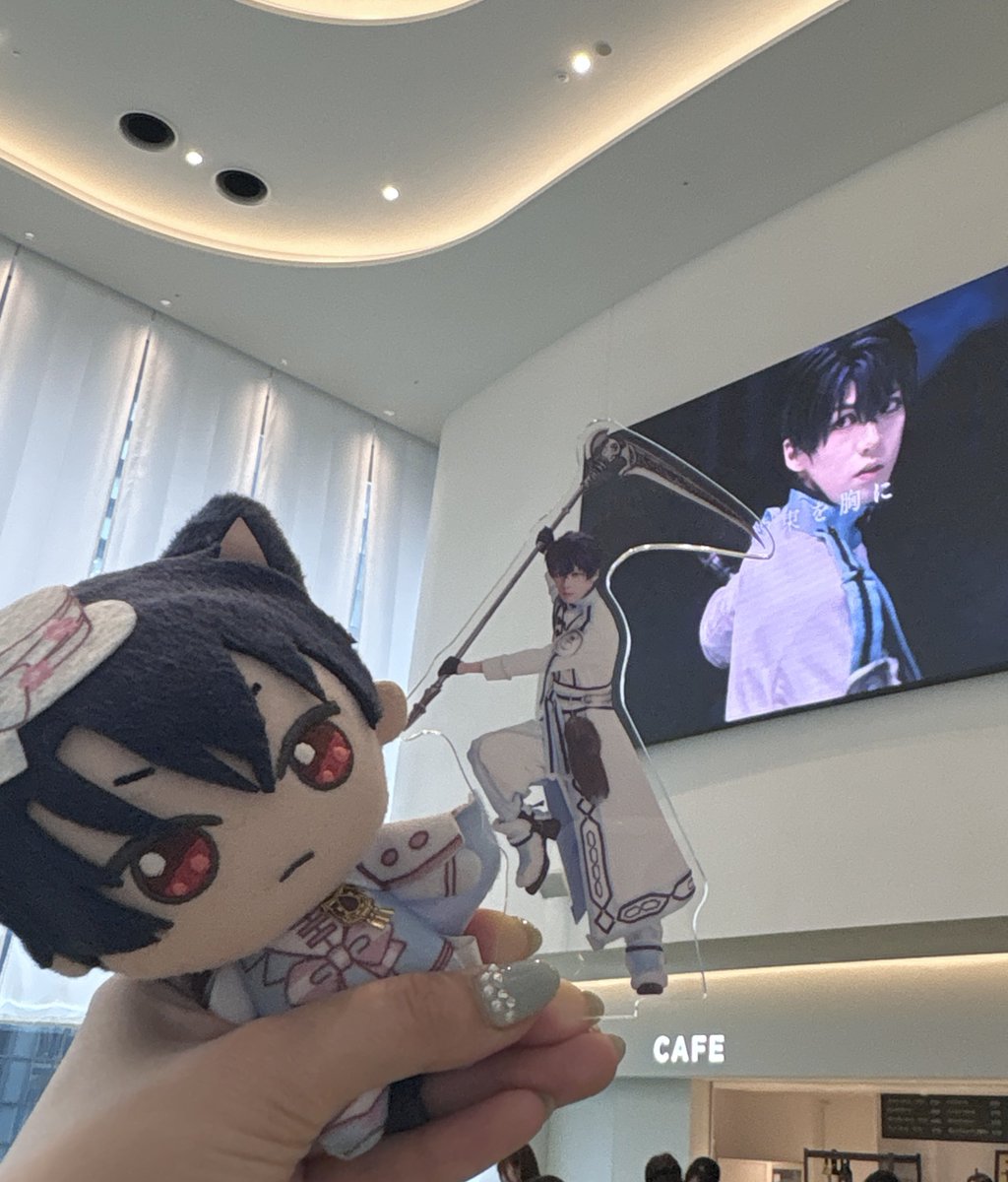 nelu_cos's tweet photo. 生きてます！
まほス大阪公演いったり籠手切郷に会いに行ったり、しょーごくんのバイベ行ったりしてました！！充実🥹✨✨✨ https://t.co/eIqlzVxnbo