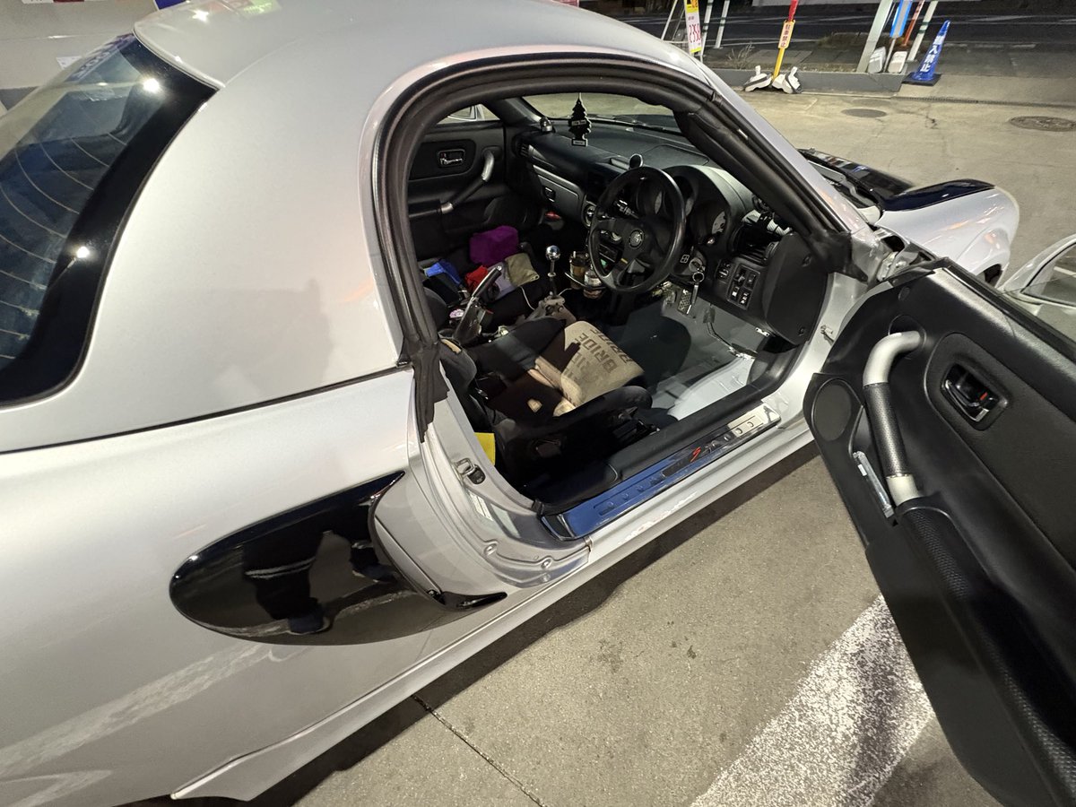 _U_227's tweet photo. 車内うるさすぎて何も聴こえない定期⋆͛📢 https://t.co/FeKIkIvm70