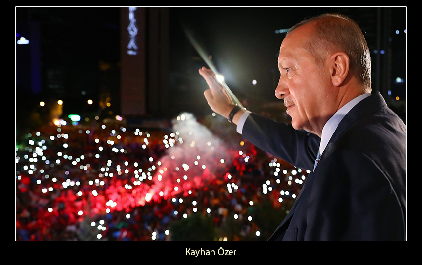 MucellaPakdemir's tweet photo. @SabriAmca1453 Tabi ki Evet.🇹🇷❤️🇹🇷
Dünya kaynıyor ve bizdeki muhalif kesim rezillikten dökülüyor.
Erdoğan kesinlikle, en azından bir dönem daha Başkan olmalı. https://t.co/DTFr1RyR6j