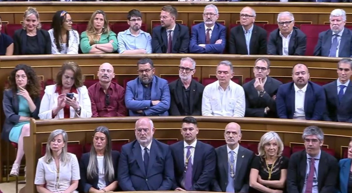 IamRGR1's tweet photo. Enhorabuena a todos los partidos de Sumar, Bildu y ERC. Le habéis regalado toda la ofensiva a Ayuso https://t.co/Nzkn10w6GF