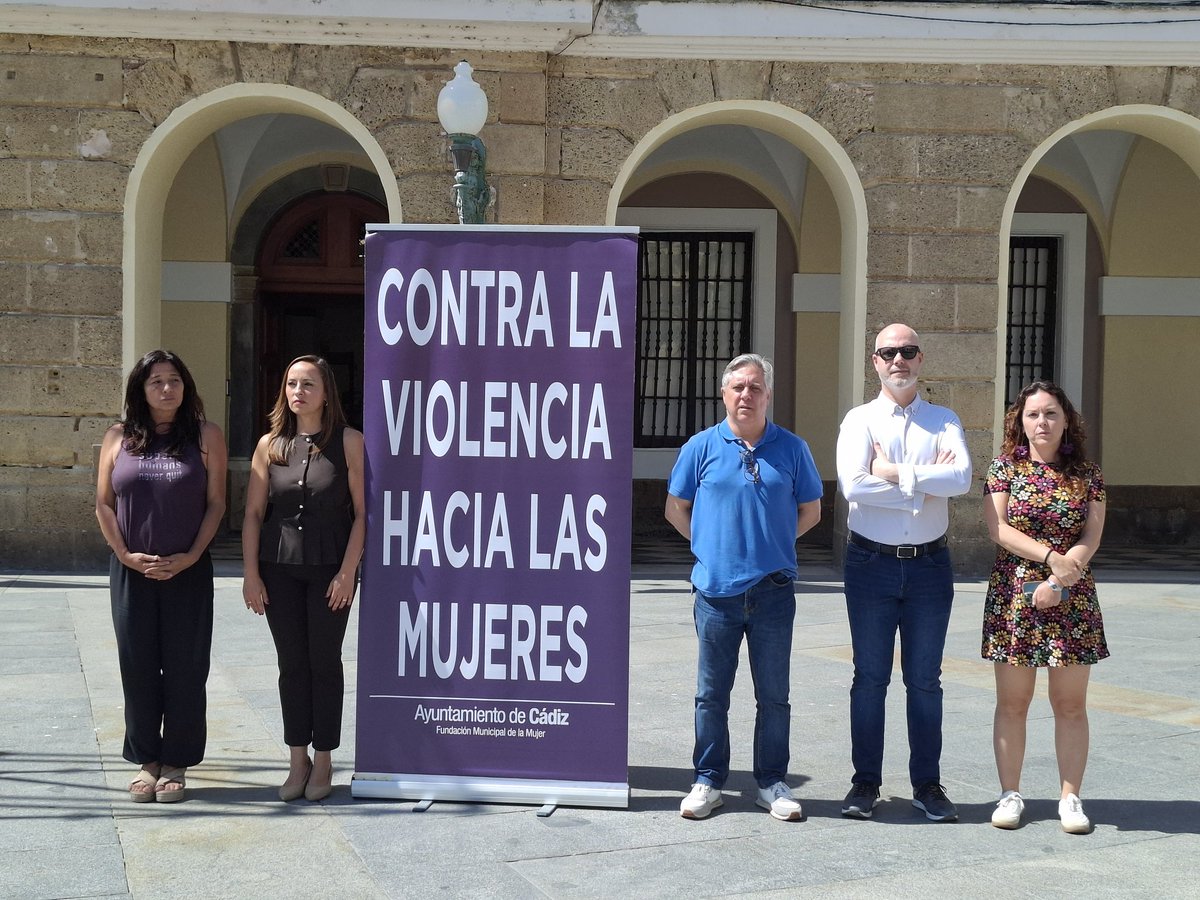 AIGaditana's tweet photo. Hoy y siempre contra las violencias machistas. https://t.co/3aTP0hOR28