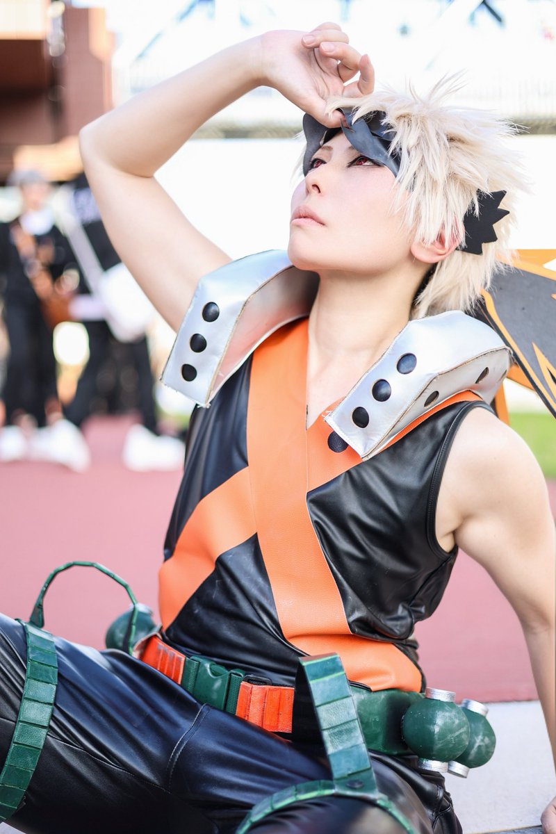 R_straycat_K's tweet photo. 【 Cosplay 】

爆豪勝己／MHA

あっちぃな…

📸：@potetokamera https://t.co/Jadf3HntnK
