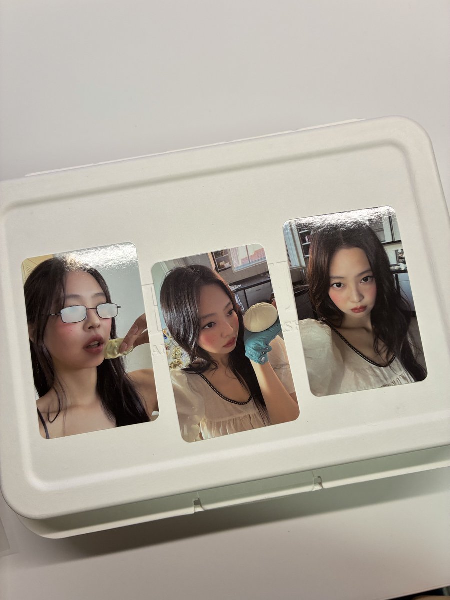 득템 tweet media