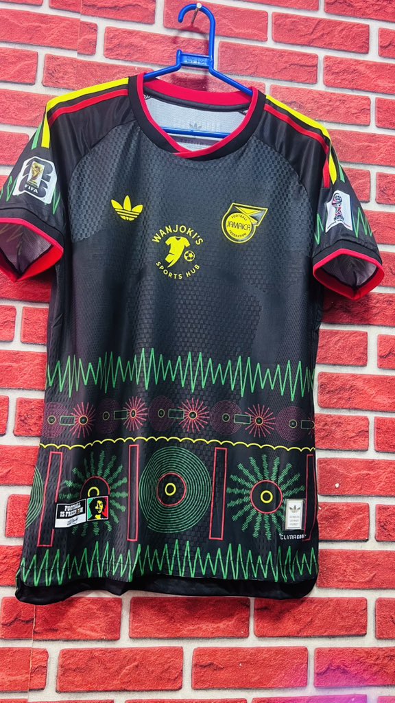 Njoki_Wa_Wajoki's tweet photo. Rate this Jamaican World Cup jersey out of 10 

To order call me 0705780356 https://t.co/aQkacIo5Dv