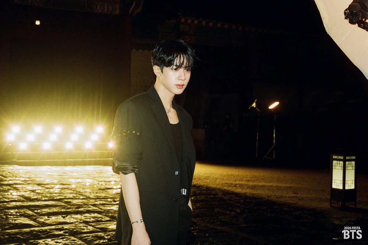 92124s's tweet photo. 아리랑 석진이 https://t.co/JneD0RGx3J