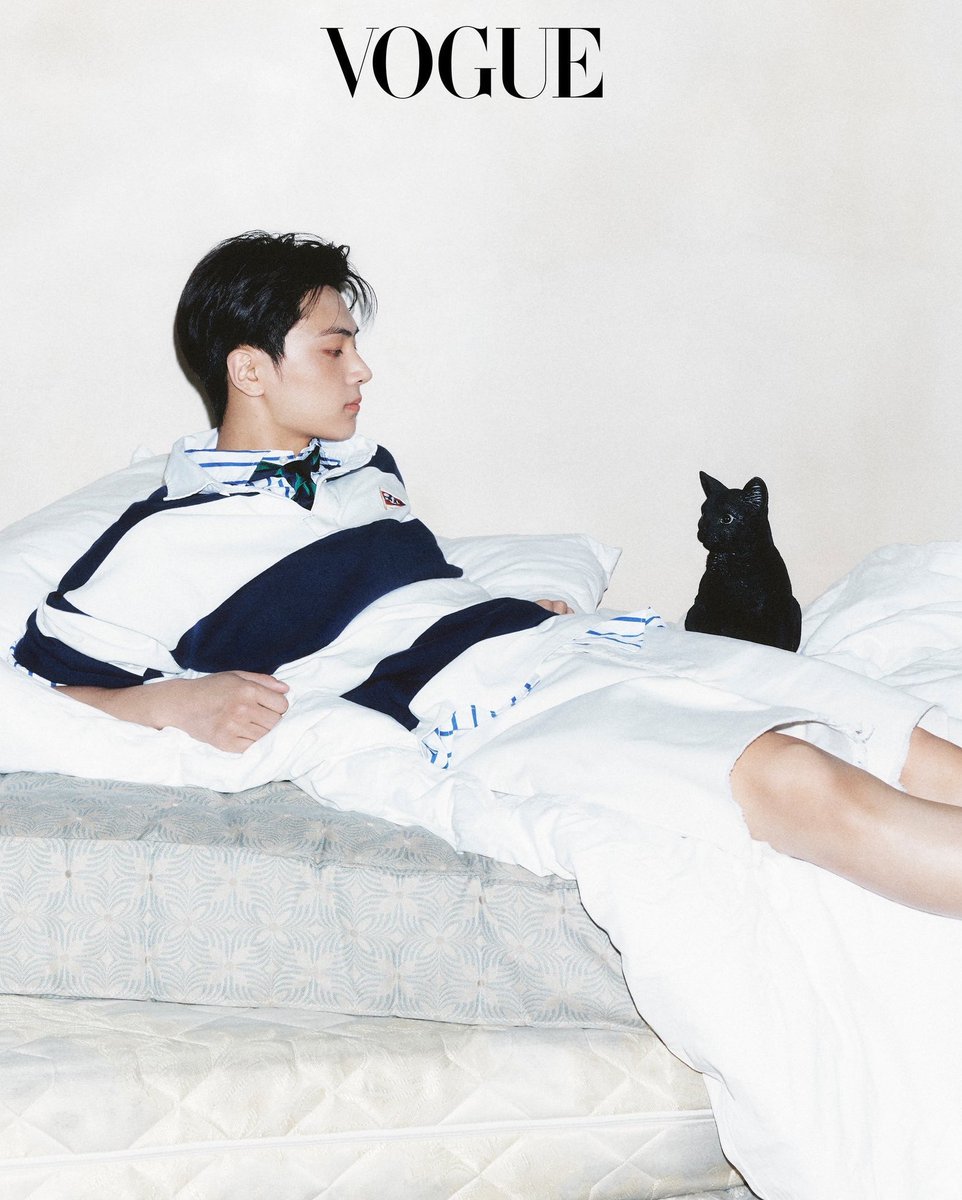 zoiois's tweet photo. 🐈‍⬛ x 🐈‍⬛
이 두배로커여운감동지리는화보뭐야.. https://t.co/Nc7jIvXMD0