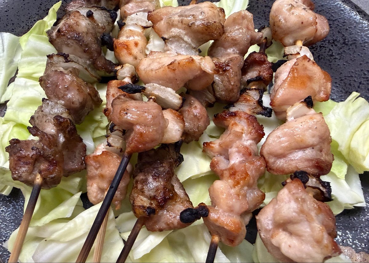 gameimpact_h's tweet photo. 今日の自炊

焼鳥名人とり訡をイメージした
焼き鳥です🙏🙏🙏

もちろん、串から仕込み^_^ https://t.co/QJq9BJmFJ5