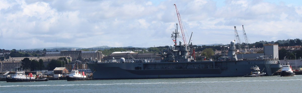 KayceeMay51's tweet photo. USS Mount Whitney (LCC 20), amphibious command ship and flagship of the 6th fleet, leaving Devonport Naval Base this morning.

#sdadept #sdfaithful #sdpowerful #sddeborah #khmplymouth #sdtamarracer #hmnbdevonport #sercomarineplymouth #serco @NavyLookout https://t.co/hGRc59ldt5