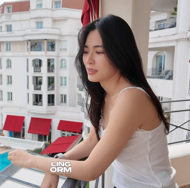yawnsedits's tweet photo. just imagine seeing her on a random day 🫠 she's insanely beautiful https://t.co/FgIwOFV3AL