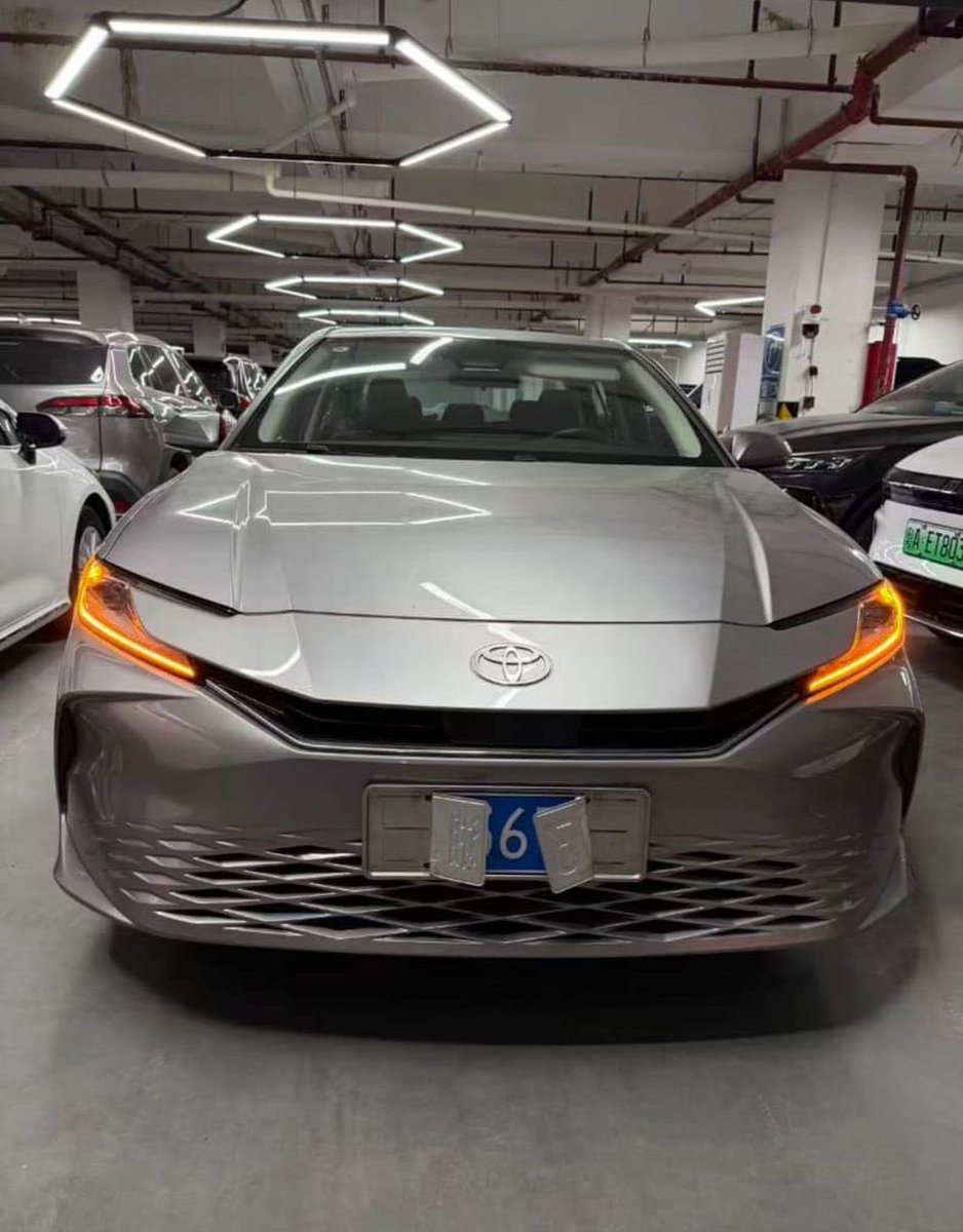 nolimitmiracle's tweet photo. 2024/2025.
New Camry Hybrid model.

🏷️40 million naira
Delivered to your door step 
no hidden charges https://t.co/CvtTZNk4rz