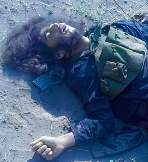 VanguardOSINT's tweet photo. 2 Khwarijis of TTP terrorists were smoked by Pakistan's security forces. https://t.co/kEYceQVHVB