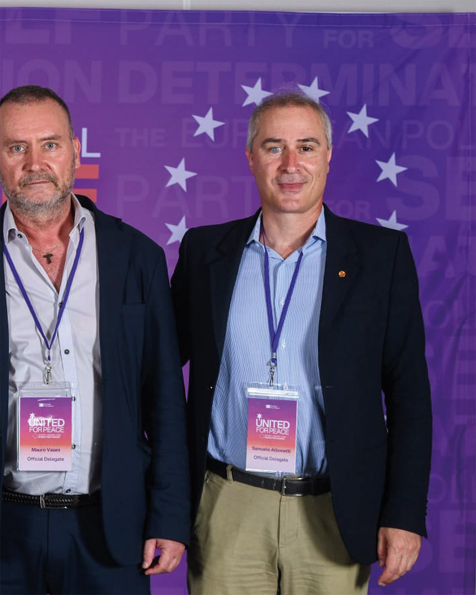 RumagnaUnida's tweet photo. Rumâgna Unida porta la Romagna in Europa 🇪🇺

All’Assemblea EFA approvate all’unanimità due mozioni:

no alla centralizzazione dei fondi UE

sì a più territori, trasparenza ed equità

L’Europa dei popoli parte anche dalla Romagna.

#RumagnaUnida #EFA #EuropaDeiPopoli #Autonomie https://t.co/iT8wgCUgwC