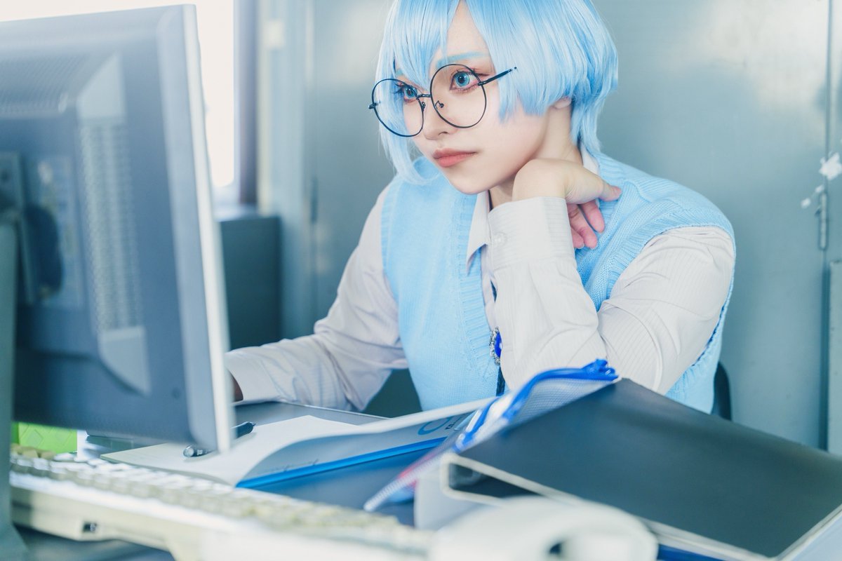 mam__i910's tweet photo. ⚠️cosplay
bll study📚

現代文のhor先生💭

photo: @7photo_i7 https://t.co/gHV23tEVq8