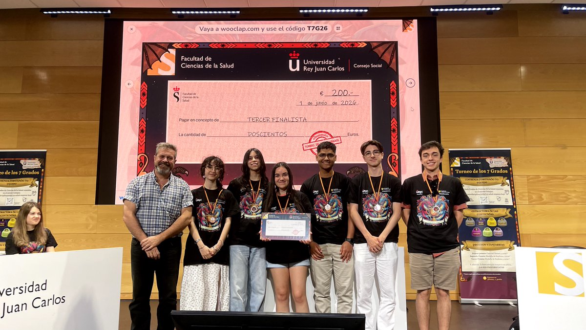 URJCFCS's tweet photo. Neurocolapsadas gana el Torneo de los 7 Grados. SomosVitales se alzó con el segundo puesto y CD6_2.0 obtuvo el tercer puesto. ¡Enhorabuena a todos los equipos y nos vemos el próximo curso en la IV edición! https://t.co/dsnAdjuf4t