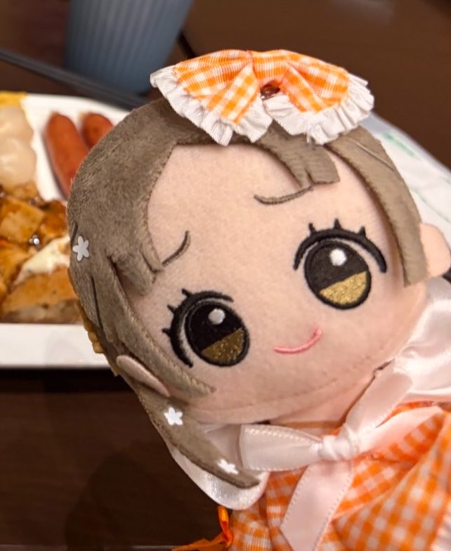 egg_shiromi3's tweet photo. 【拡散希望】 学園アイドルマスター 忘れ物
横浜アリーナにて、画像の千奈ぬいが迷子になってしまいました。
(画像のお洋服を着ております)
主に6日に4枚目付近におりましたため、何か些細な情報でも持ってる方はご連絡いただけますと幸いです。

#学マス2nd_HIF_DAY1
#学マス2nd_HIF_DAY2 https://t.co/Woi8s0BjWt