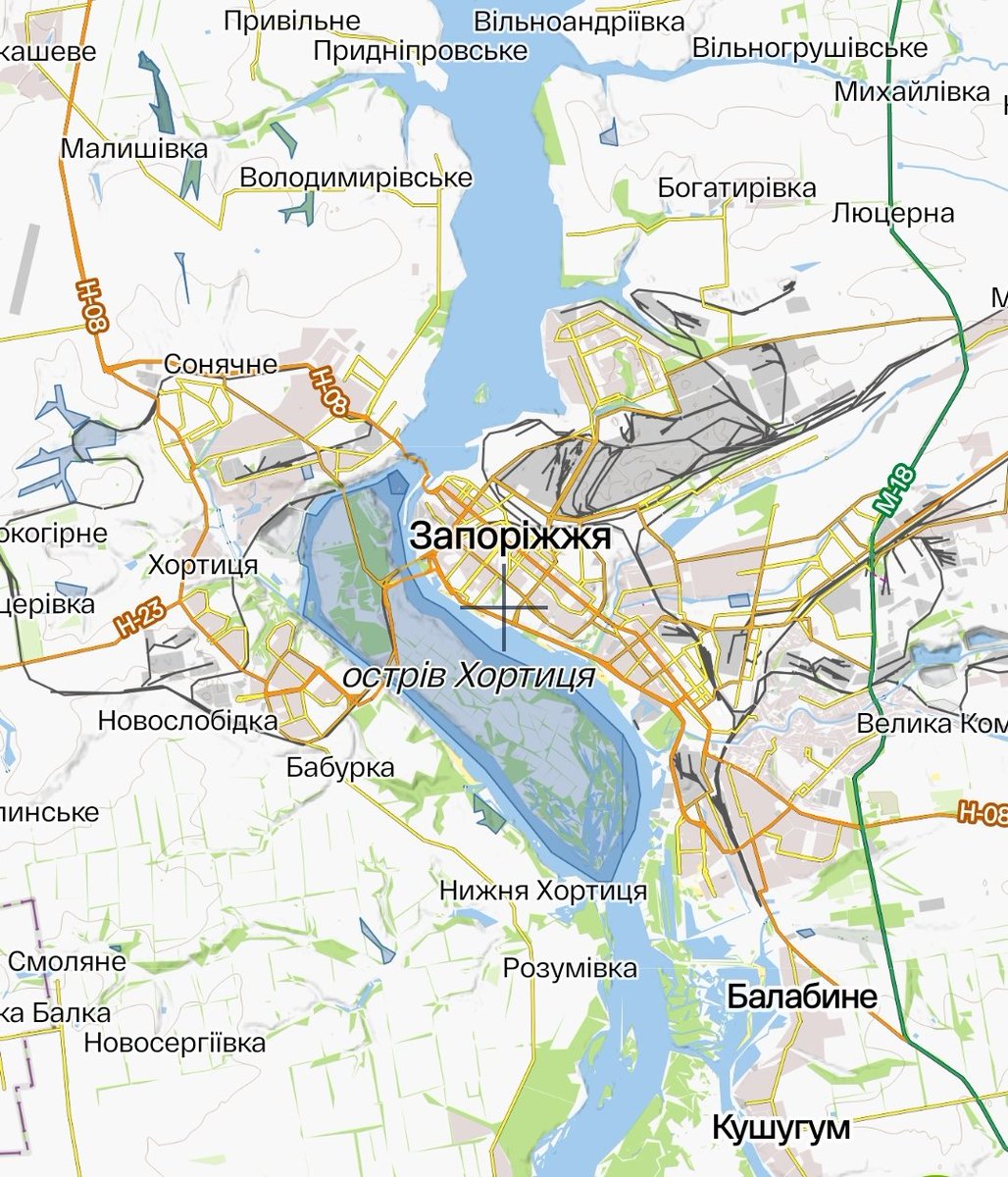 steppestones's tweet photo. @LajosPhd9236 You'd need to blow up 4 bridges and a dam, which holds all that reservoir upstream. Largest HEPP in Europe. You'd need to deal with an island armed to the max. And enormous industrial areas (gray). And 300k civilians at least. M-18 would need to be cut too. https://t.co/u416ZczfR7