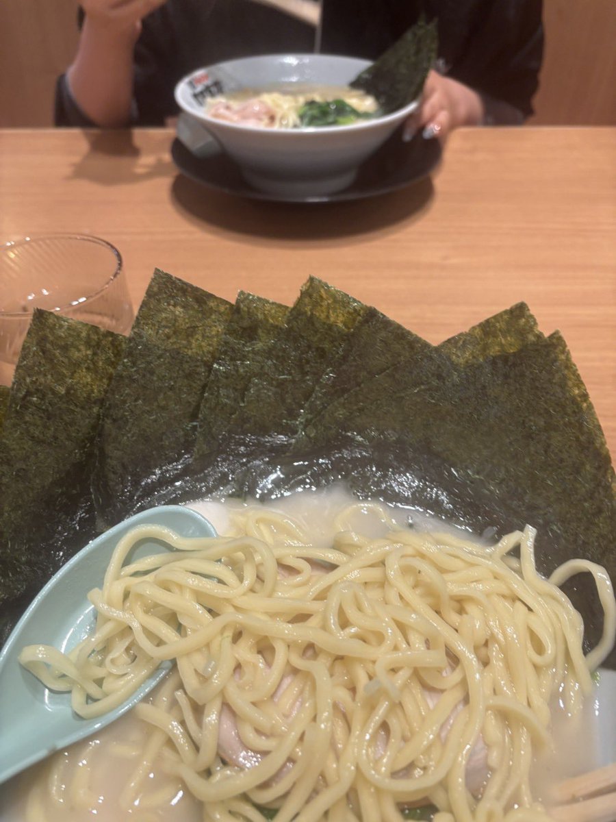 0410th_'s tweet photo. 退勤 https://t.co/TSdGS3MrE0