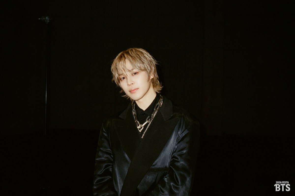 PJM_INA's tweet photo. BTS 13 Side Film #JIMIN 

Stunning! Seperti melihat masa depan mimin 🤭 https://t.co/hRIksE4J9h