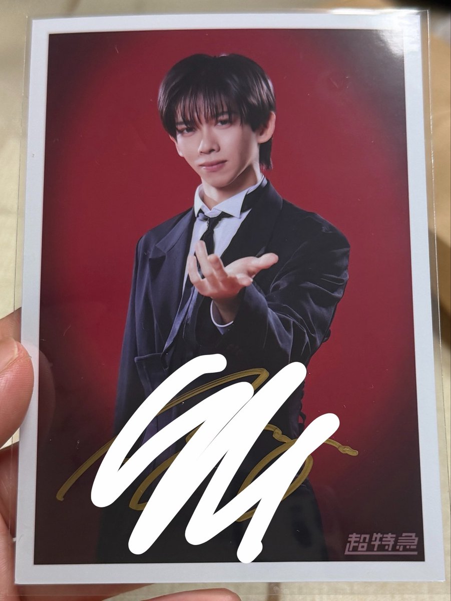 koukann___a's tweet photo. 超特急  グッズ  交換  サイン

譲:リョウガ  タクヤ  サイン
求:同種  アロハ  マサヒロ

アップ優先
郵送or7月4.5げんじぶ現場手渡し
お気軽にお声掛けください🙇‍♀️ https://t.co/vt8nrQuf8M