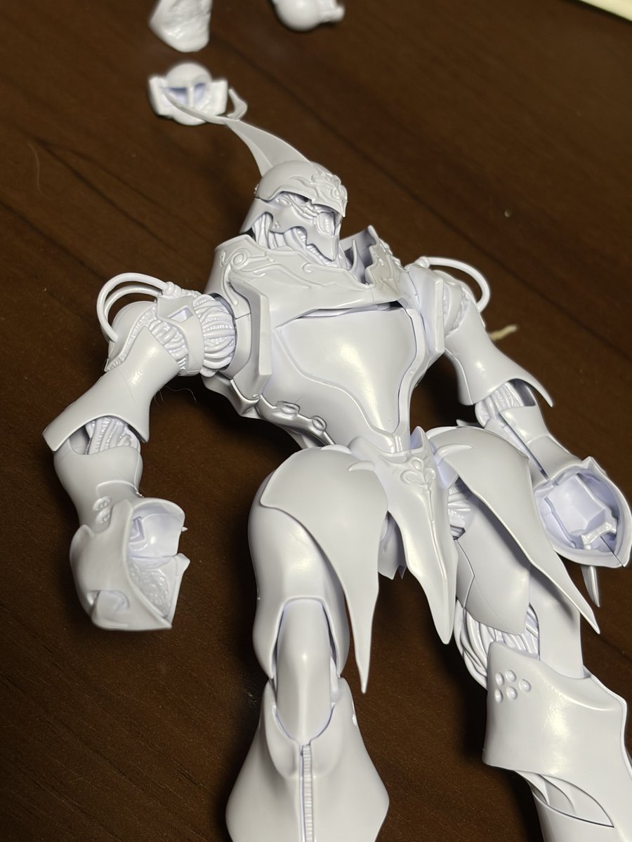 nagaredot's tweet photo. ヴェルビン作った勢いでつい買っちゃいました
これまたカッコいいっすなあ

ただ、こんなこと言ったらぶっとばされるかもしんないんすけど、分割が独特でぶっちゃけめんどくさいっすねコレ… https://t.co/HGEYCTVjlW