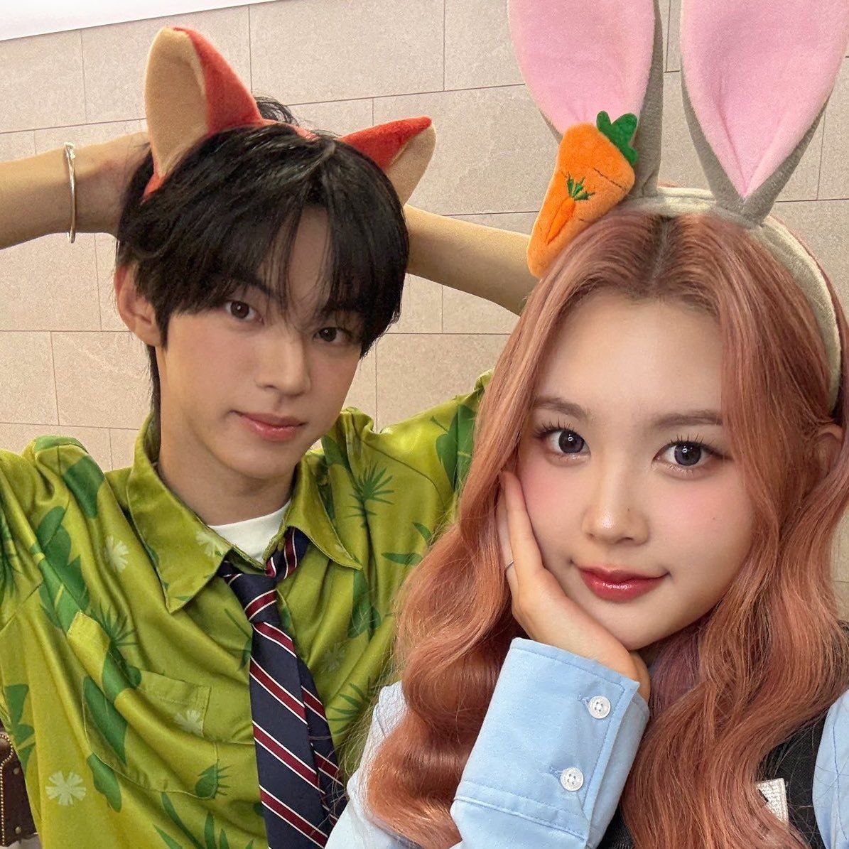 dohooonz's tweet photo. @selfolx hi, aku dohoon hearts2hearts. buktinya aku suka foto sm a-na https://t.co/Q5DsDlkvMb