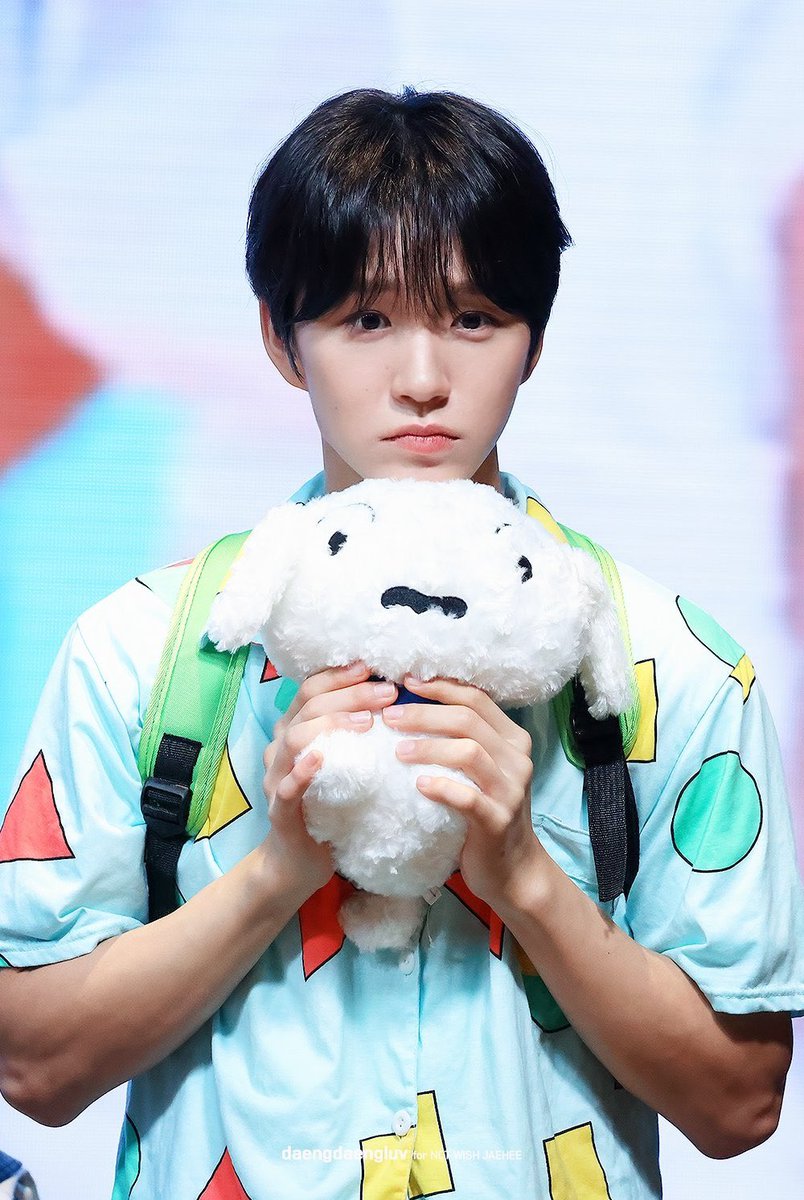 leobeoseuk39535's tweet photo. 세 번 보면 죽진않고 기분좋아지는 사진 https://t.co/0k6YBWkNPV