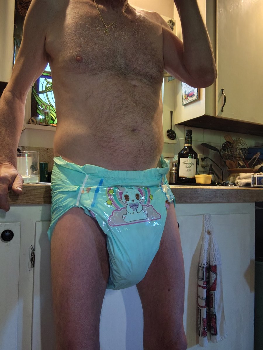 Diaperboy7's tweet photo. https://t.co/FftNbAODvd