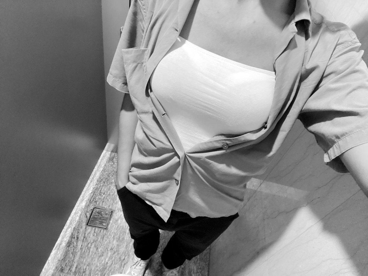 kecintaaneskrim's tweet photo. cilukba #cder #femboy https://t.co/MIRRXWpEzs