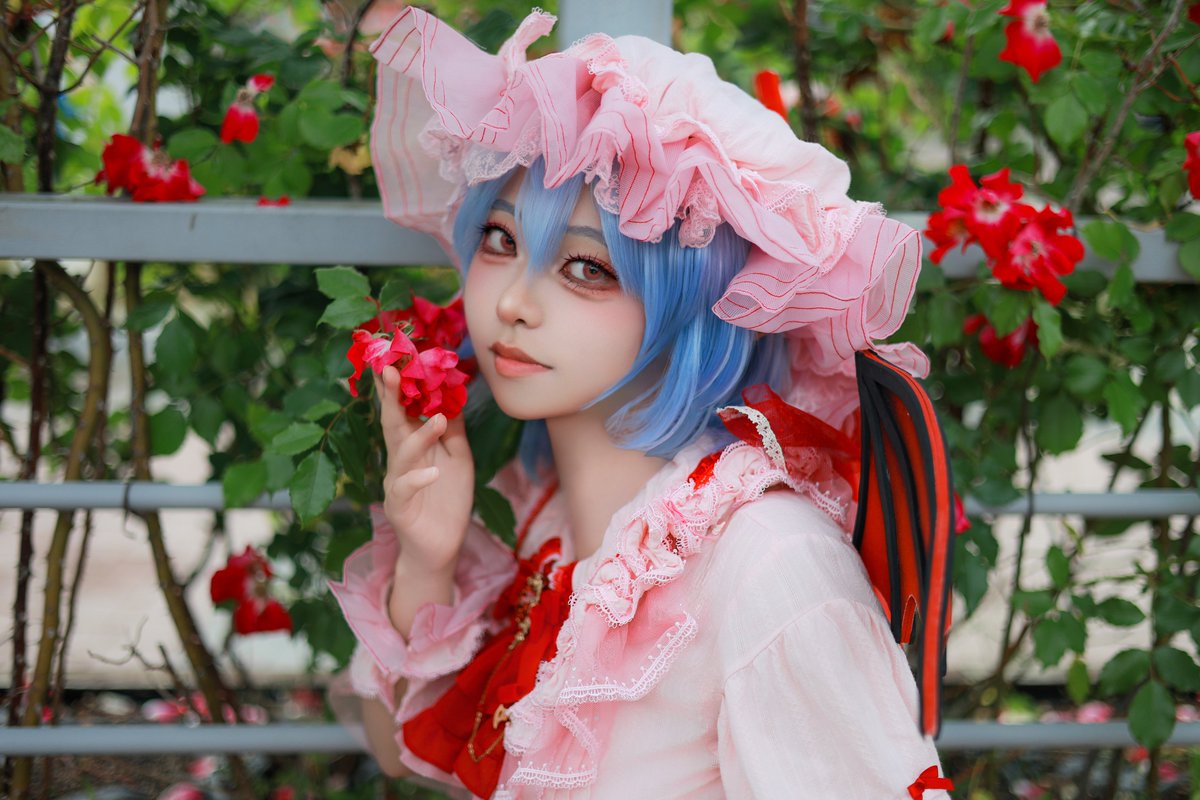 AI_S2___'s tweet photo. 레밀리아 스칼렛 💔

#東方Project #TouhouProject #レミリアスカーレット #RemiliaScarlet #コスプレ #cosplay https://t.co/qaureNMWpm