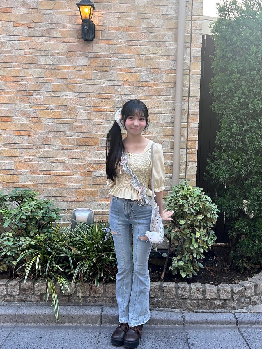 Ayasaki_Honon's tweet photo. 好きなもの詰め込みコーデ🫶🏻🤍
トトロ見つけた？🌱 https://t.co/5zDFO8LVgU