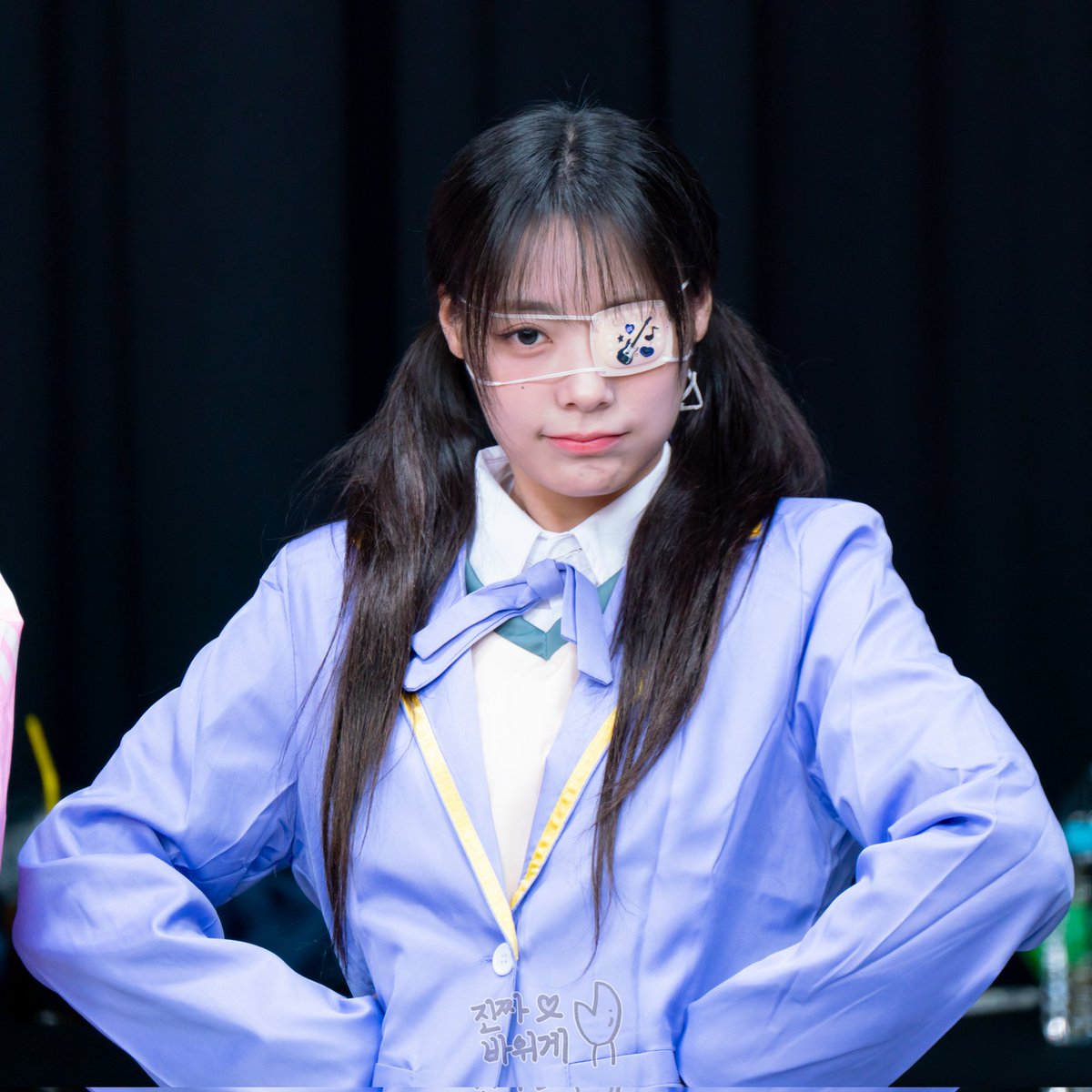 RealRockcrab's tweet photo. 귀요밍💚

260525 미니레코드

#qwer #시연 #이시연 #siyeon #시요밍
@siyo_min https://t.co/55E89OnRH2