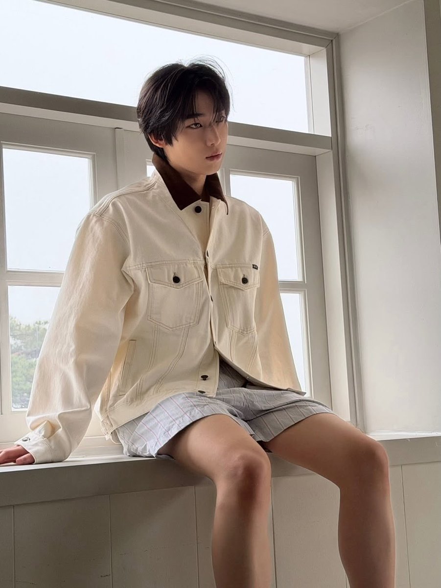 KimSunooCL's tweet photo. OFICIAL ⋮ 260607
Fotos de Sunoo para Dazed Korea y Prada subidas al Instagram oficial de Enhypen

「 © 」ENHYPEN
♡ . — ꒰ 🐦 ꒱  

#SUNOO #ENHYPEN #KNIFE #ENGENE #THESIN_VANISH
@ENHYPEN @ENHYPEN_members https://t.co/NlhBmLCX8a