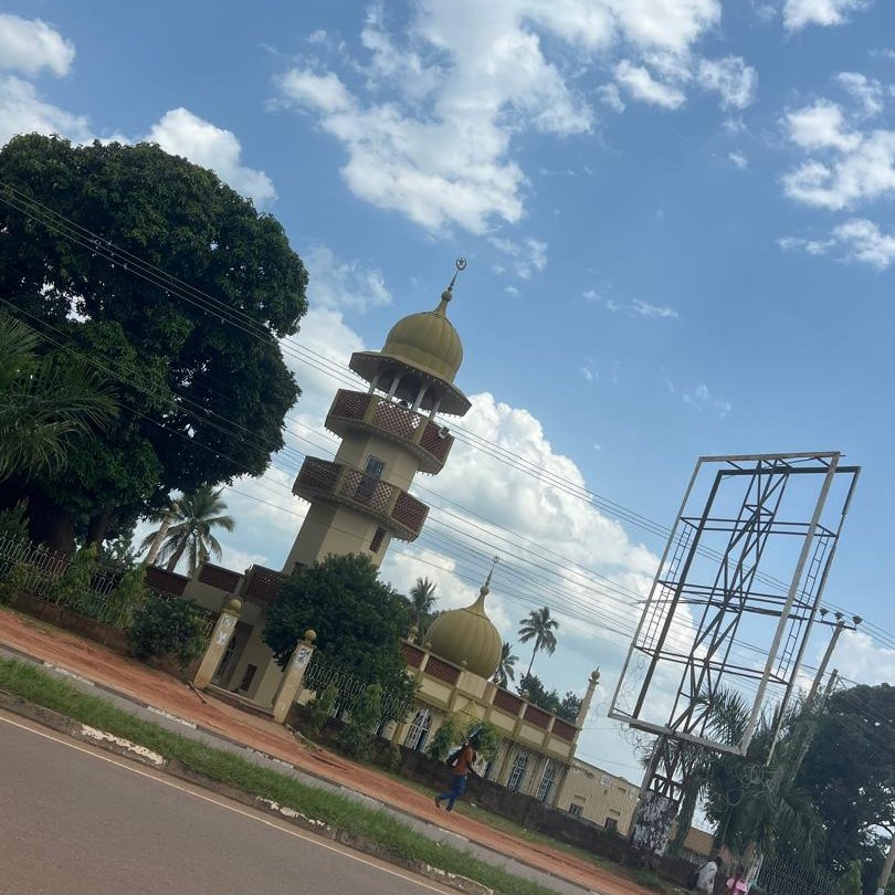 alpha_wanyoto's tweet photo. Guess the Masjid https://t.co/uPHGRsbgd1
