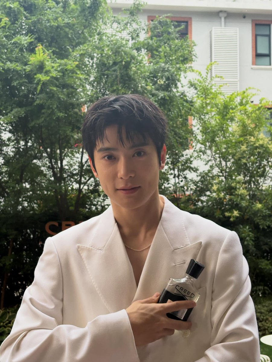 jaehyunpetals's tweet photo. Allure Korea Instagram post update with #JAEHYUN 

https://t.co/PoRLGxYQGq

JAEHYUN FOR CREED
 #JAEHYUNxCREED
 #TheHouseofCreed https://t.co/PLafp0p3Jl