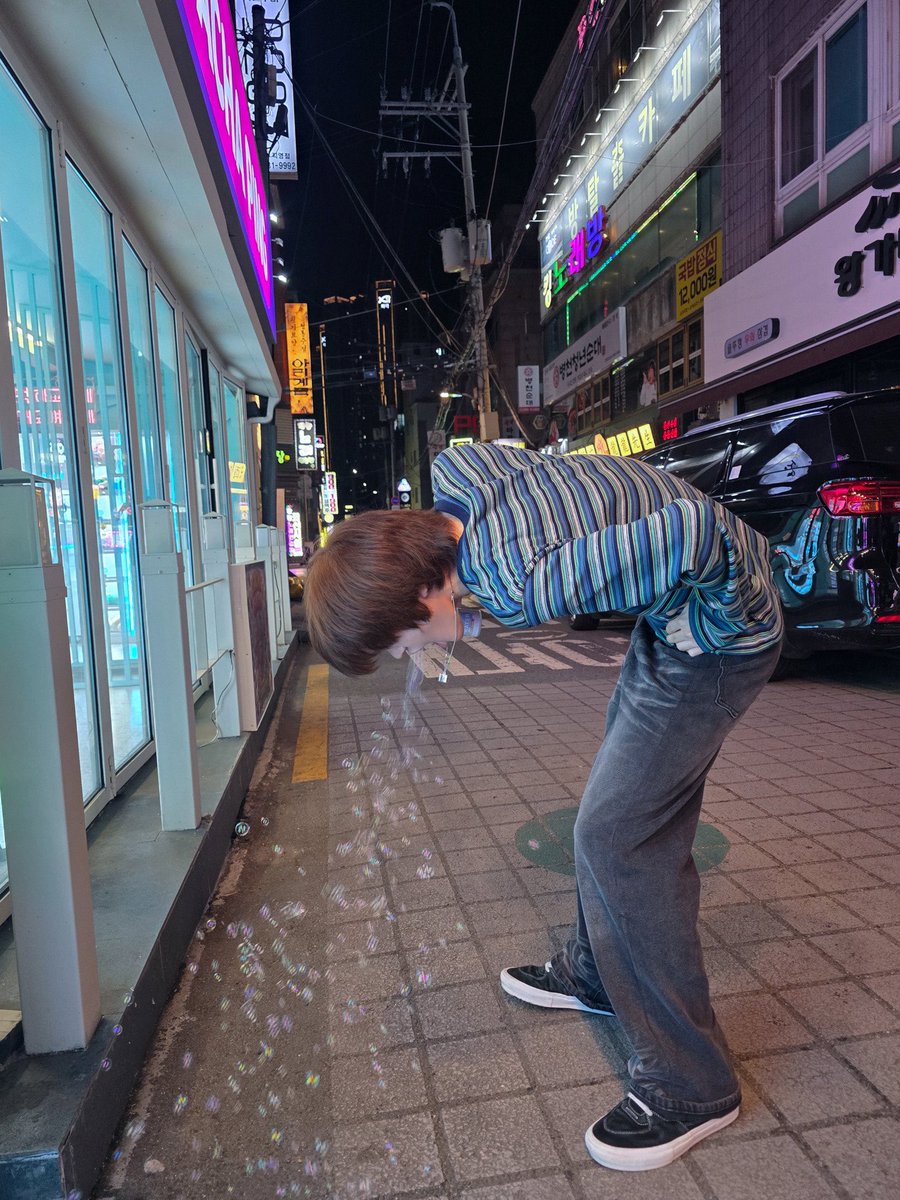 AEN_offcl's tweet photo. 𝖠𝗋𝖼𝗁𝗂𝗏𝖾: 𝖬𝖾𝗆𝗈𝗋𝗒 (𝖮𝖿𝖿)  

▶️ https://t.co/ApTLnY3D6Z

#AEN #에이엔 #エイエン
#ARCHIVE_MEMORY https://t.co/n1O3tzUl7W